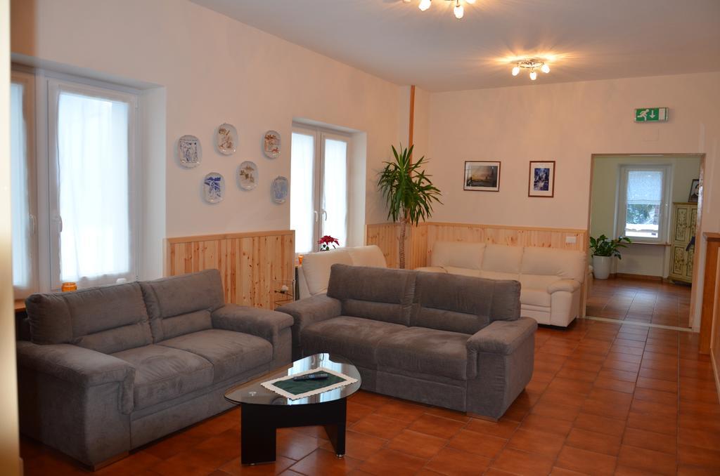 Hotel Pineta Falcade Bagian luar foto