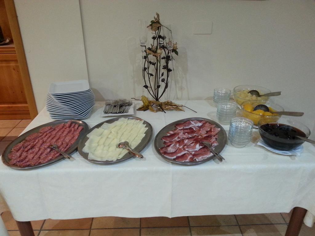 Hotel Pineta Falcade Bagian luar foto