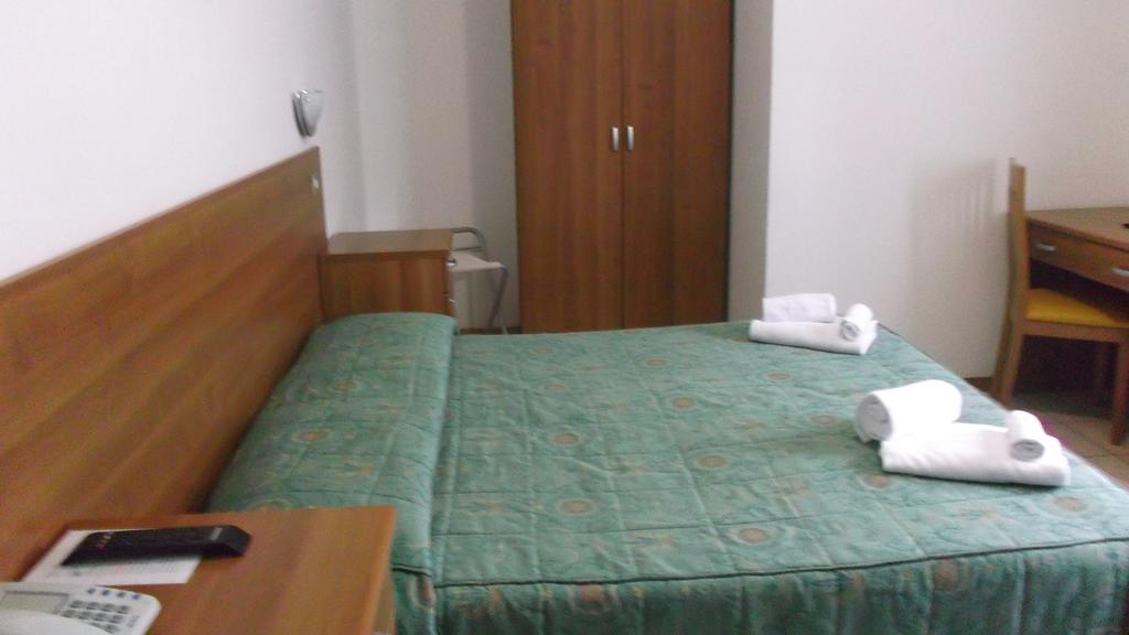 Hotel Pineta Falcade Ruang foto
